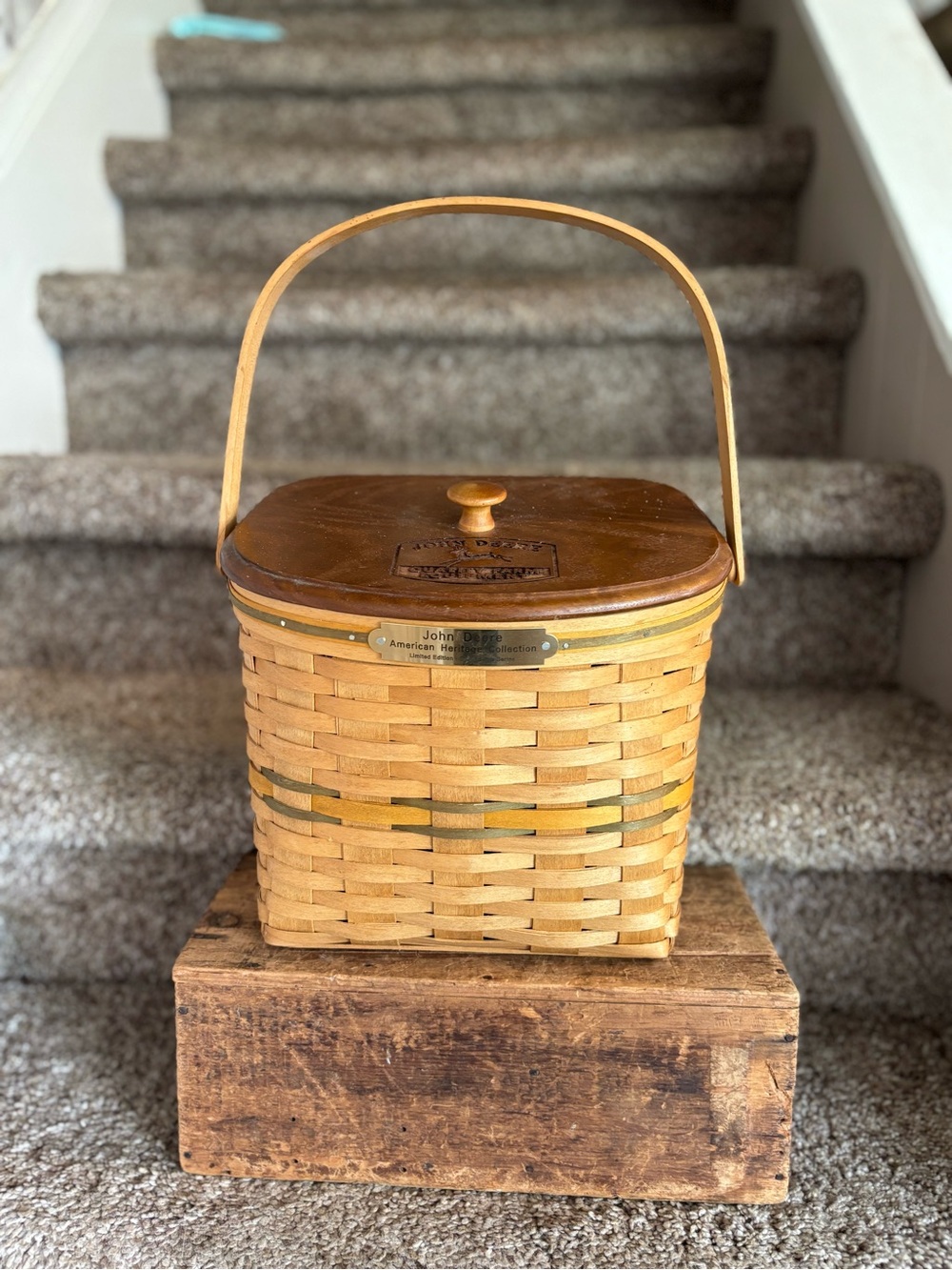 John Deere basket & lid